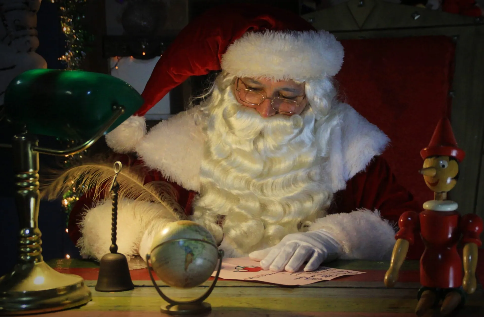 Brilho e Criatividade: O Natal como Pico na Publicidade